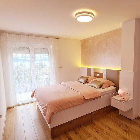 Apartment Karamarko マリンスカ エクステリア 写真